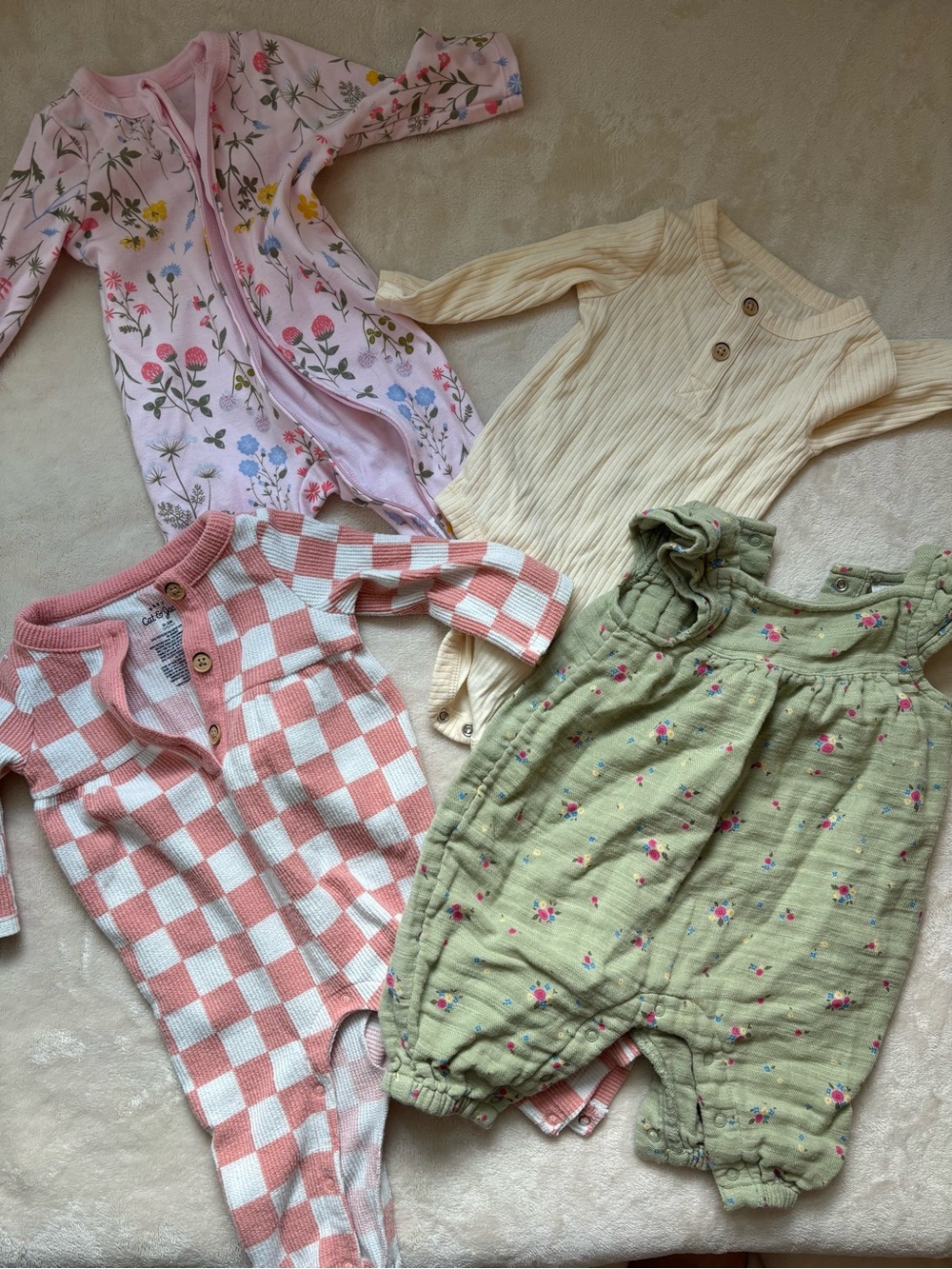 Baby Cat & Jack lot of 4 outfits for Baby Girl 0-3 M